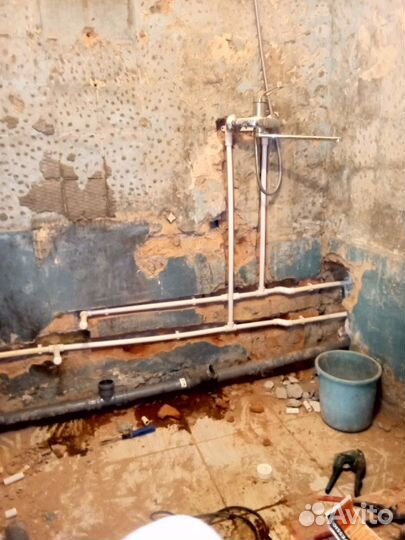 Слесарь сантехник услуги