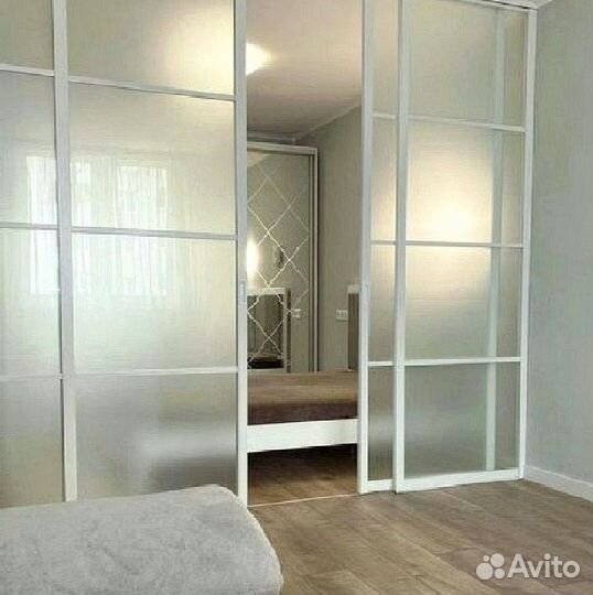 Двери купе для перегородки