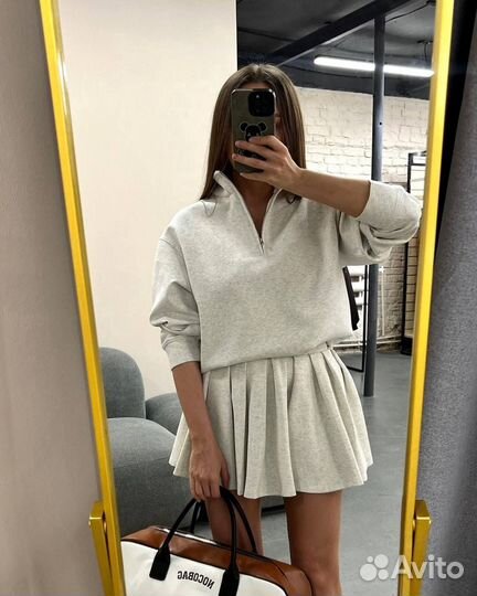 Костюм женский