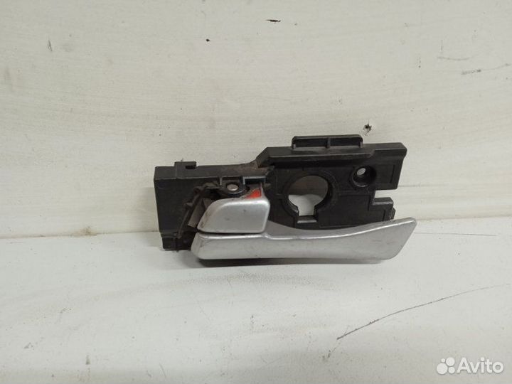 Ручка двери внутренняя передняя левая Hyundai