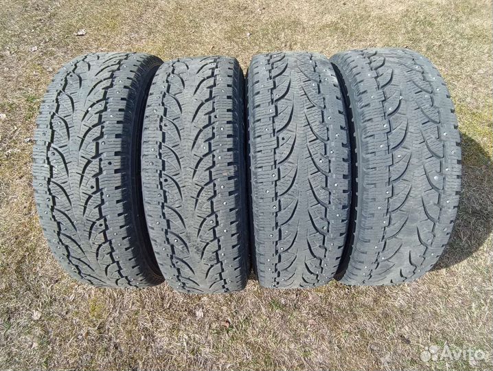 R16 Pirelli Chrono Winter 205/65, PCD 4x108 DIA 65.1