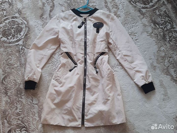 Плащ женский