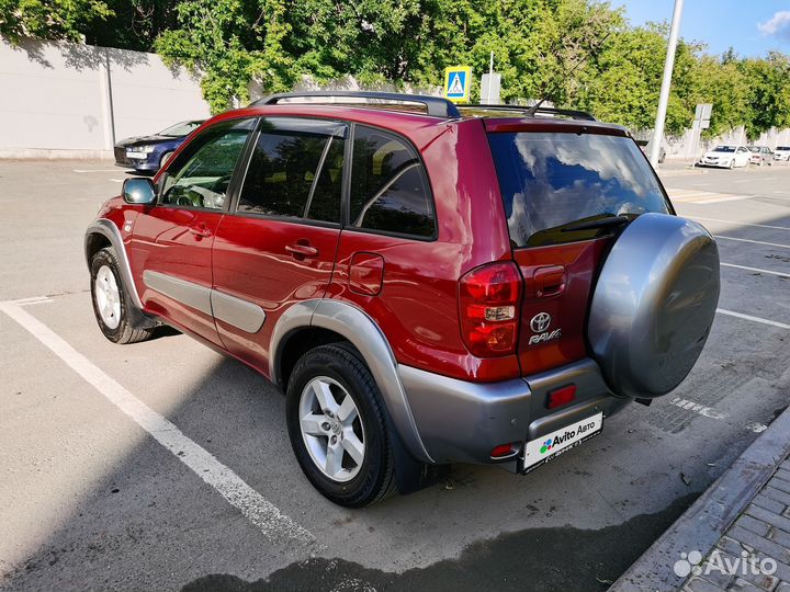 Toyota RAV4 2.0 AT, 2005, 279 911 км