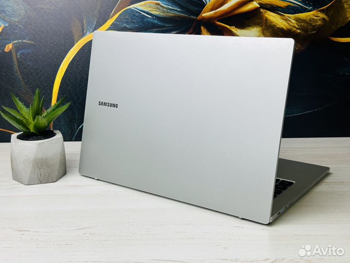 Samsung Galaxy Book Go