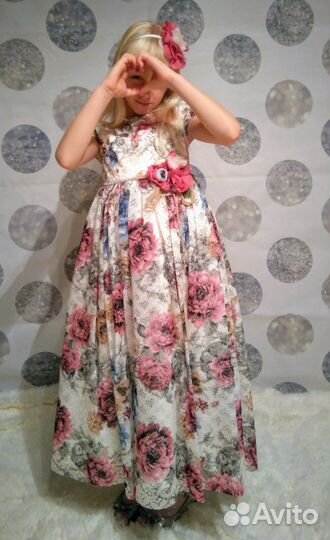 Нарядное платье для девочек Mialora