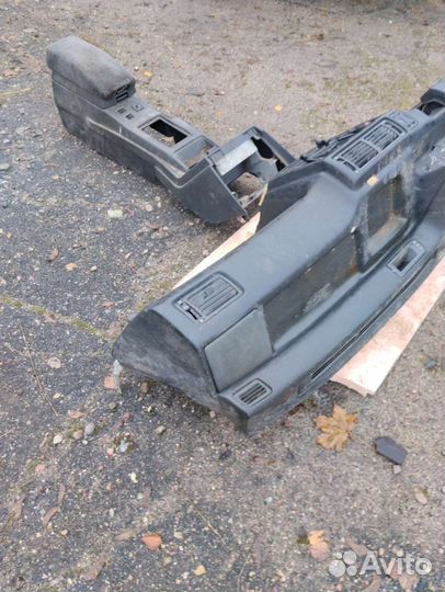 Передняя панель Mitsubishi galant 1991г.в