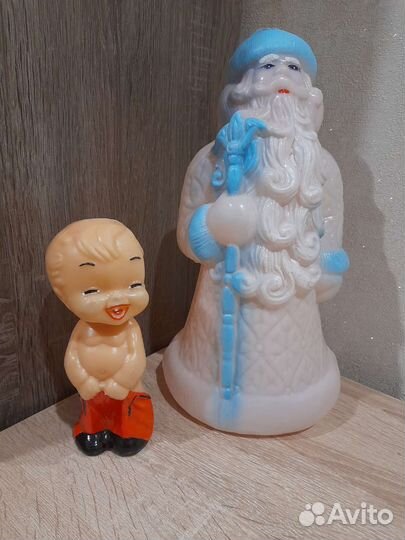 Новогодние игрушки