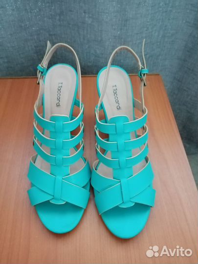 Босоножки женские размер 39