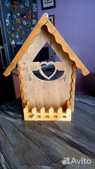 Ключница настенная