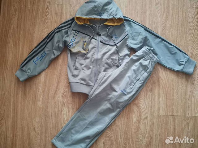 Спортивный костюм