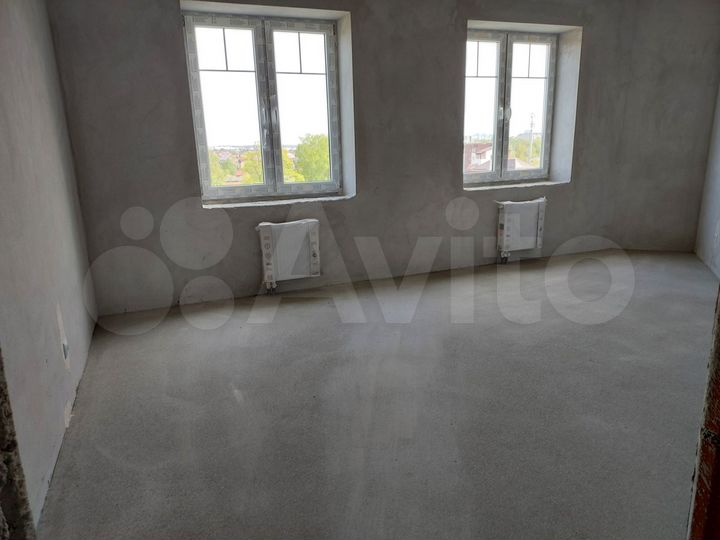 3-к. квартира, 90 м², 6/8 эт.