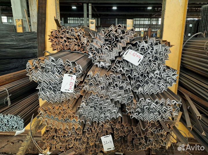 Уголок стальной