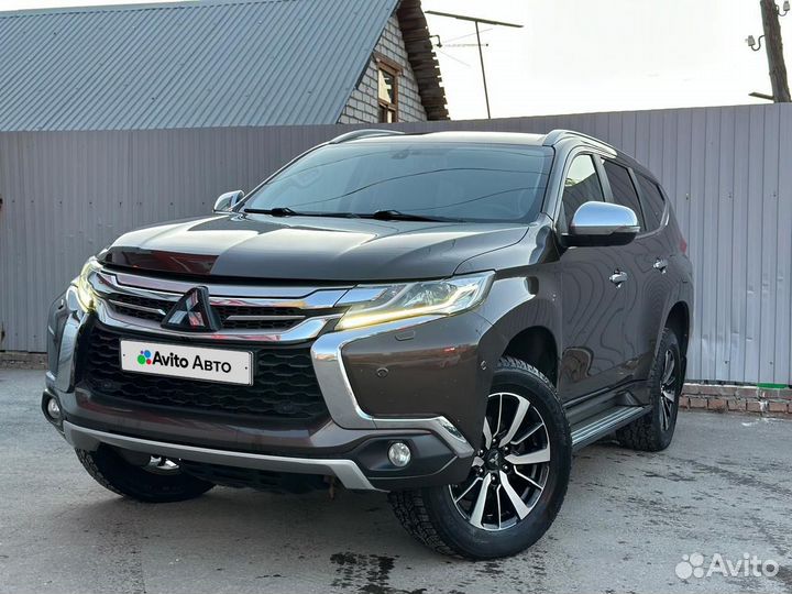 Mitsubishi Pajero Sport 3.0 AT, 2018, 288 200 км