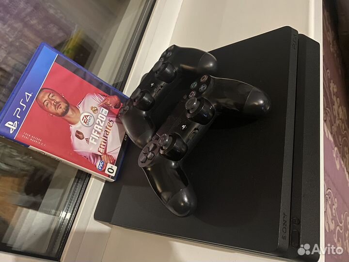Sony PS4 slim 1tb