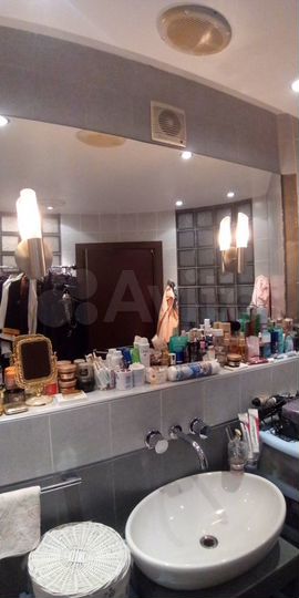 2-к. квартира, 65,7 м², 4/9 эт.