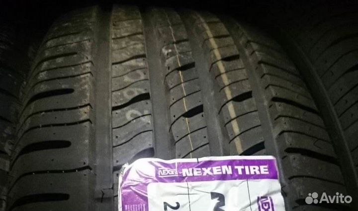 Nexen N'Fera RU5 225/65 R17 106V