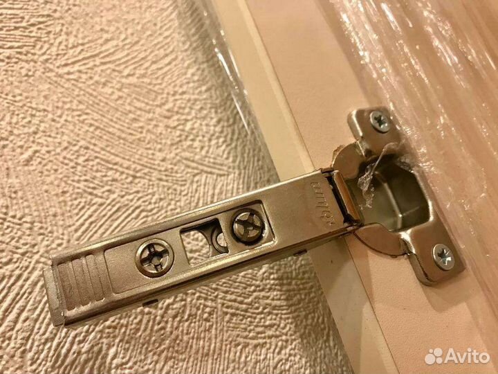 Мебельная фурнитура blum