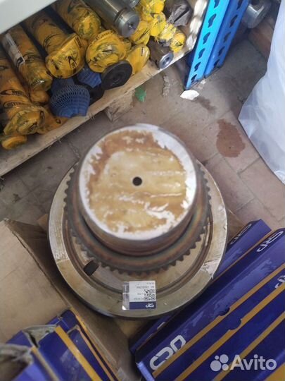 Водило 11035764 Фронтальный погрузчик Вольво L180E