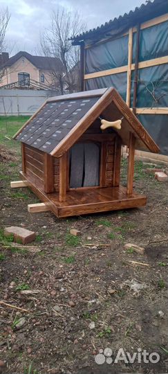 Будка для собаки из массива дерева