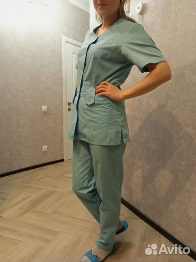 Мед. костюм р44-46.в отлич.сост