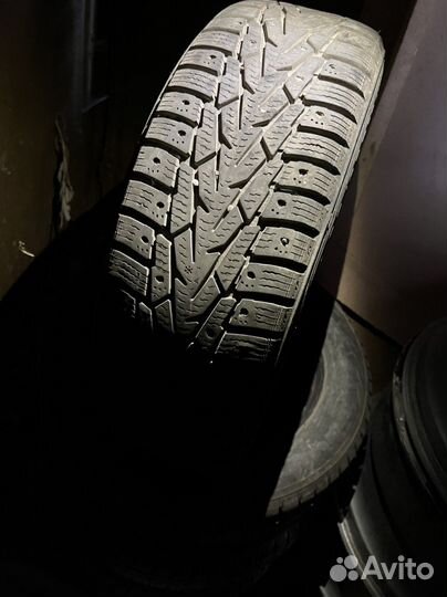 Nokian Tyres Hakkapeliitta 7 185/65 R15