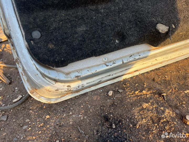 Крышка багажника в сборе ваз 2111