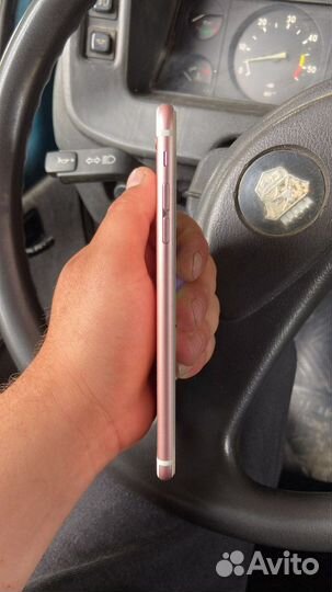 Телефон iPhone 6s+