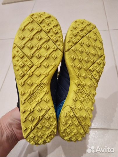 Футбольные бутсы 33раз