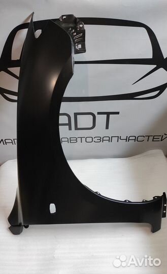 Крыло переднее правое mazda 3 BK седан 4д