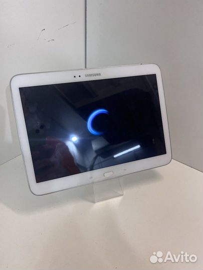Планшет с SIM-картой Samsung Galaxy Tab 3 10.1 (GT