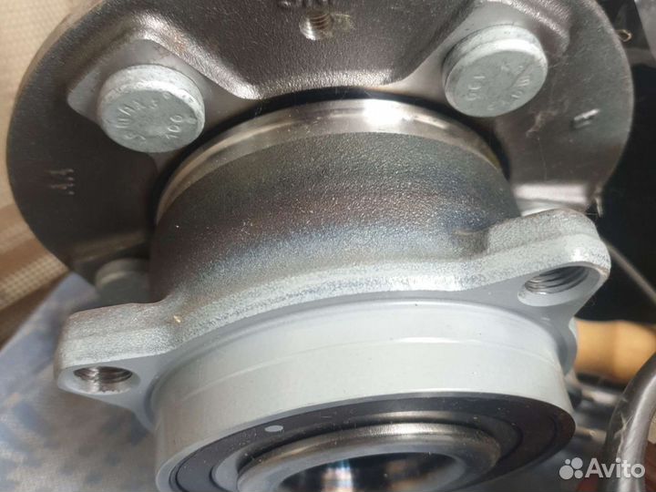 Ступица Tesla