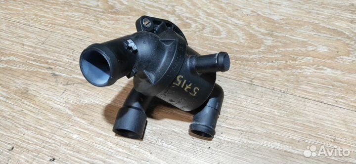 Термостат Volkswagen Golf