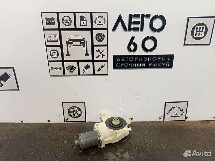 Моторчик стеклоподъемника Mercedes-Benz W212