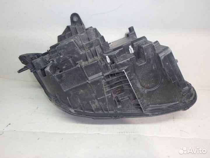 Фара левая Volvo XC90