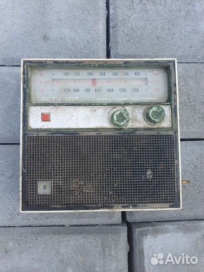 Радиоприемник вега 402 раритетный
