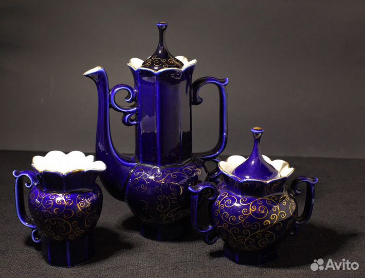 Возрождение. Посуда кобальт