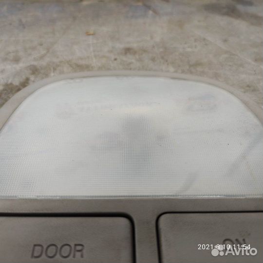 Плафон салонный задний Hyundai Santa Fe 2 D4HB