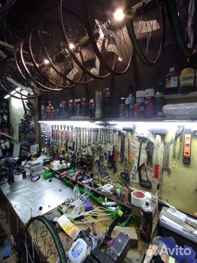 Сервис ремонт велосипедов запчасти веломастерская