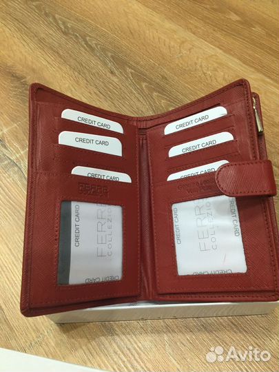 Кошелек женский кожаный