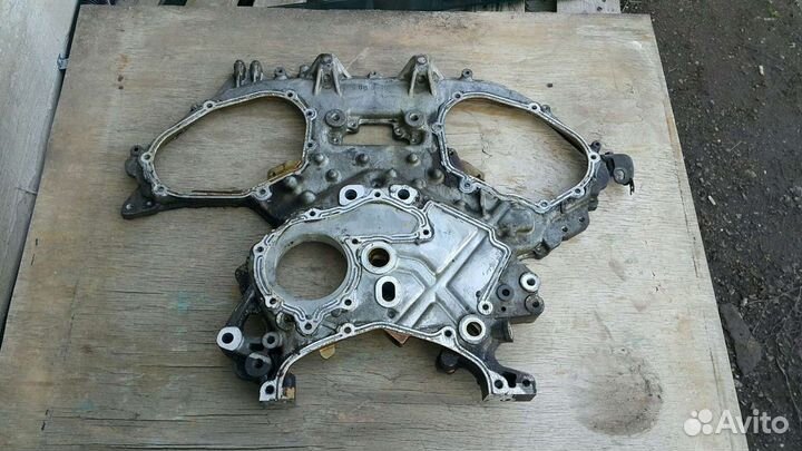 Крышка двигателя Infinity VQ35DE