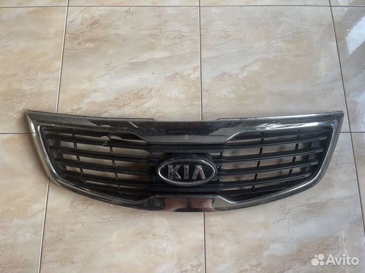 Решетка радитора Kia Sportage 3 С 2010 По 2015 Год