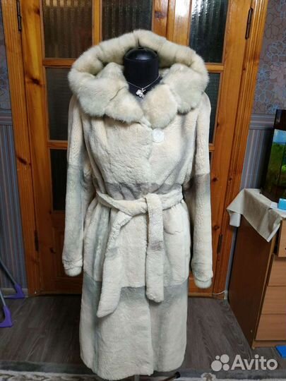 1Шубка из бобрика