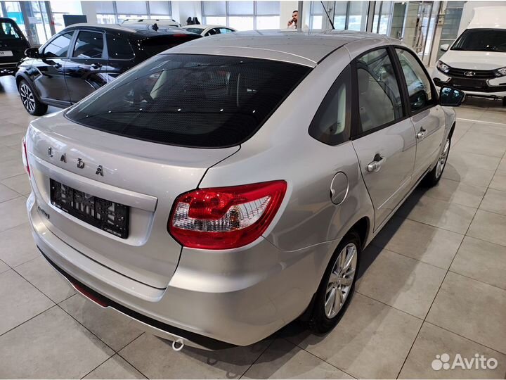 LADA Granta 1.6 МТ, 2024