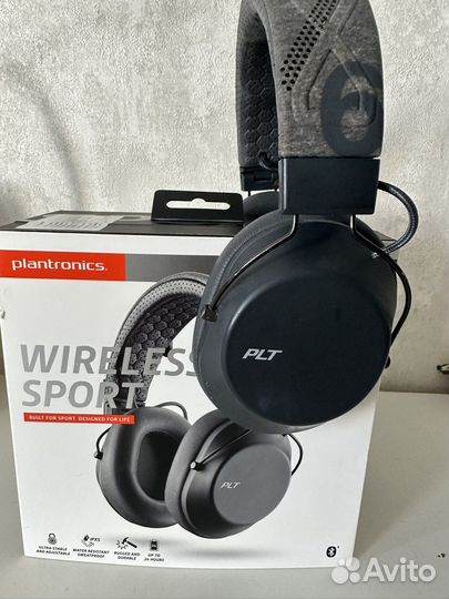 Беспроводные наушники Plantronics BackBeat FIT6100