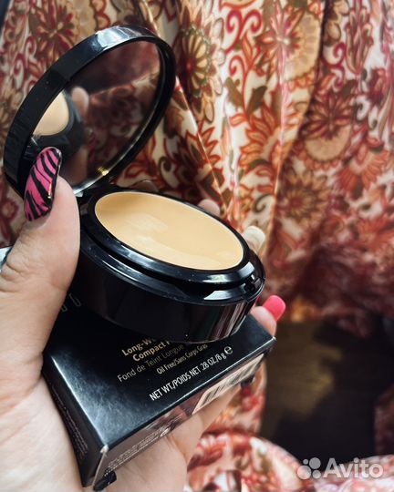 Bobbi brown Стойкая тональная основа