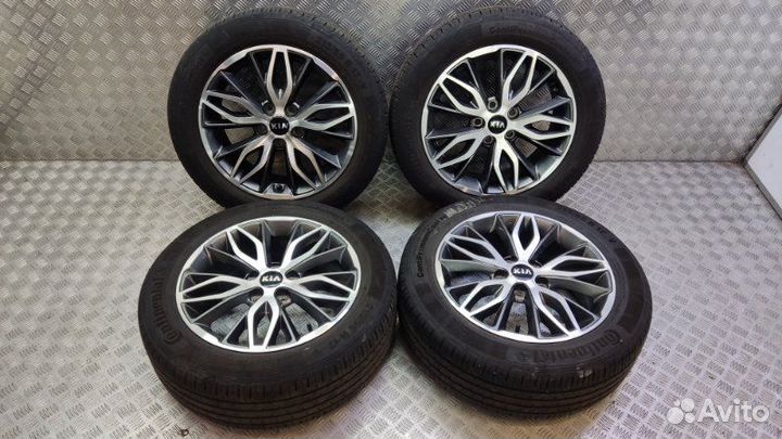 Колеса на Kia K5 R17