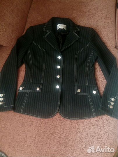 Костюм брючный 46-48