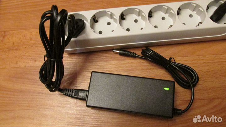 Зарядное устройство 4S-16.8V-2A