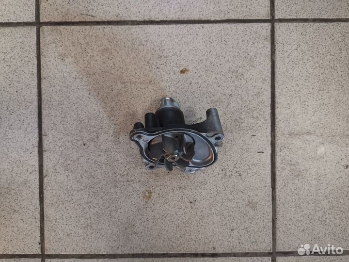 Основание помпы Honda vfr 1200