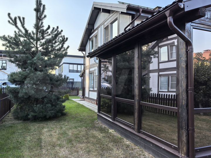 Дом 142 м² на участке 3 сот.